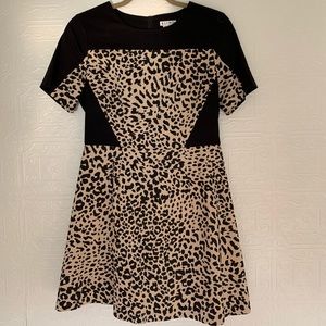 Kling leopard print dress